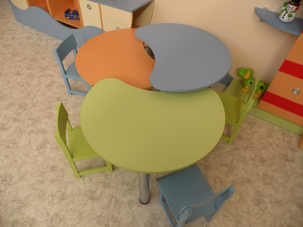 Стол для детского сада в Калининграде