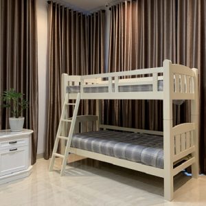 Двухъярусная кровать в Калининграде